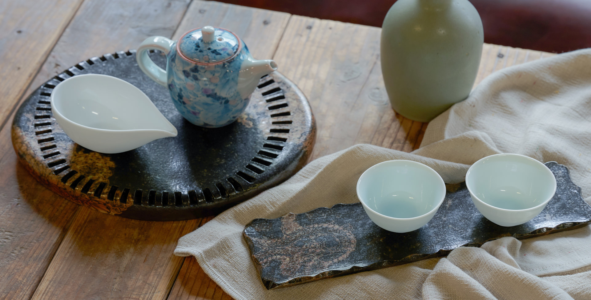 長崎県波佐見町の波佐見焼茶器セット、RISOKINが企画・輸出する日本文化を感じる上質な生活雑貨の商品写真